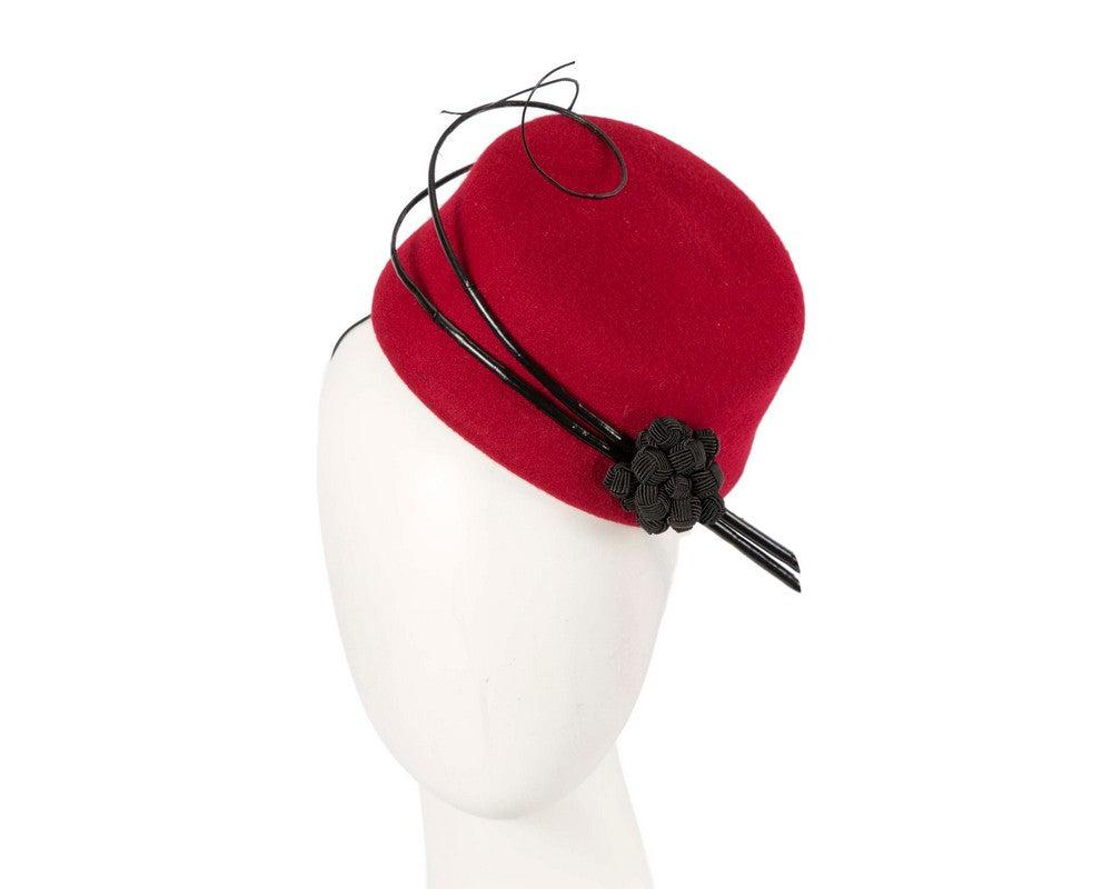 Bespoke red winter racing fascinator by Fillies Collection F675-0